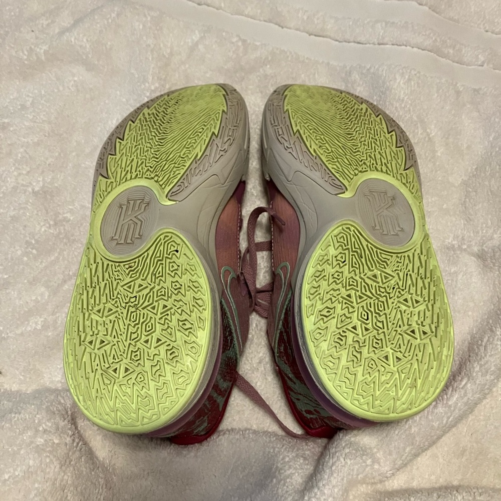 Men’s Nike Kyrie Low 5 Sneaker